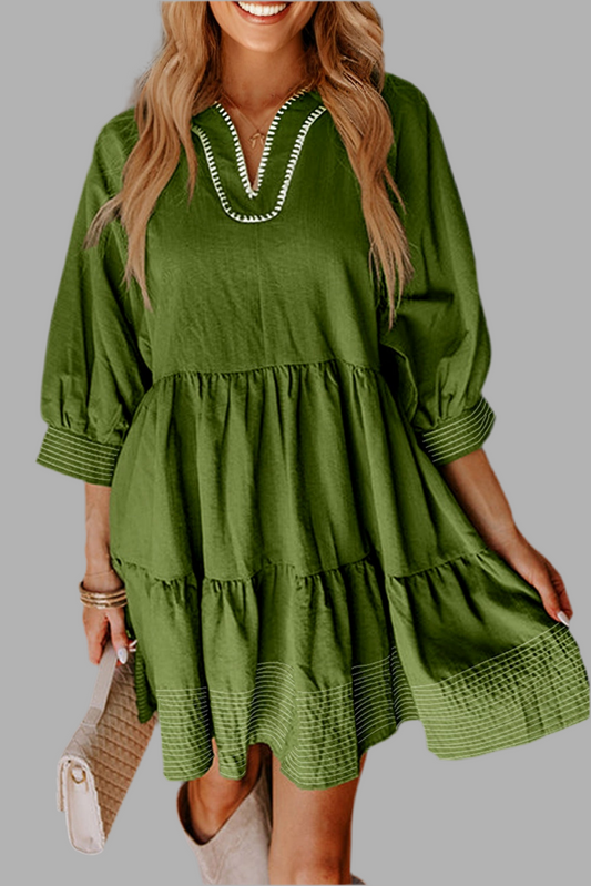 Jungle Green Contrast Stitched V Neck 3/4 Sleeve Tiered Mini Dress